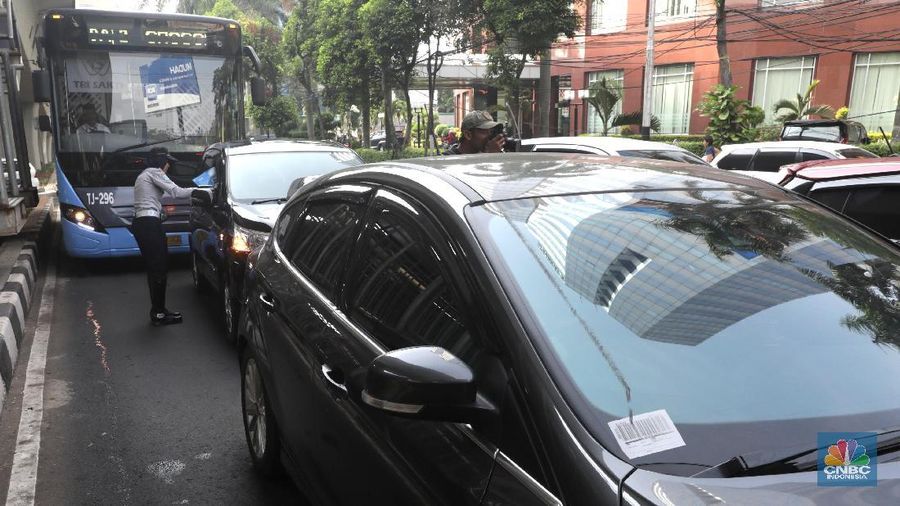 Menurut Kemenhub, kebijakan ini efektif mengurangi kemacetan dan bisa diteruskan di Jakarta