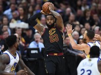 Cara LeBron James Jadi Miliuner: Pindah ke Lakers!