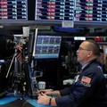 Ramai-Ramai Perusahaan AS Buyback Saham Sampai Rekor, Tanda Krisis?