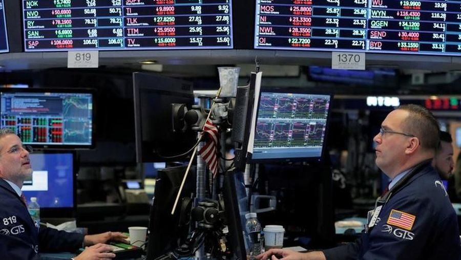 Wall Street akan dibuka melemah pada perdagangan hari ini.