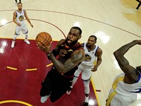 Sindir King James, Trump Diserang Beruntun oleh Pemain NBA