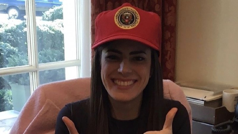 Madeleine Westerhout ditarik sebagai asisten khusus dan asisten eksekutif untuk Presiden Donald Trump dengan gaji tahunan US$130.000 (Rp 1,8 miliar)