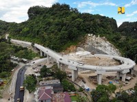 Jalan Layang Maros Pangkas Jalur Logistik Makassar-Bone