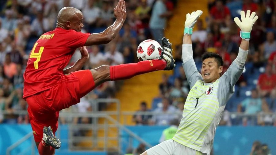 Jumlah gol menjadi penentu lolosnya tim melaju ke laga berikutnya. Di balik itu ada kerja keras para kiper untuk manahan agar gawang tidak bobol.