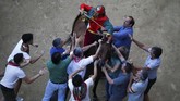 Pacuan ini sendiri dilakukan pada tiga putaran dan biasanya tak lebih dari 90 detik. (REUTERS/Stefano Rellandini)