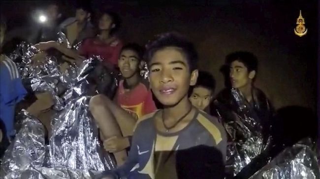 Remaja Terjebak Gua di Thailand Minta Roti Berselai Cokelat