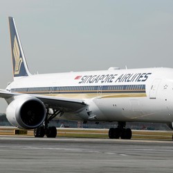 Singapore Airlines 'Kandangkan' 2 Boeing 787-10, Ada Apa?