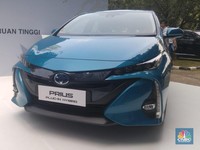 Komersialisasi Mobil Listrik di RI Mulai 2025