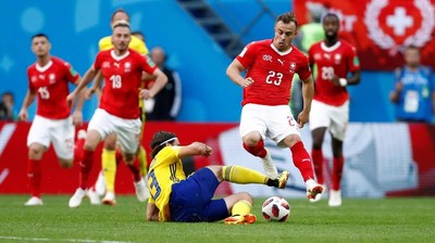 Spanduk Ofensif dan Pesan Politik Kena Semprit Banyak hal yang mungkin remeh-temeh tetapi dianggap pelanggaran oleh FIFA, yang berujung denda.