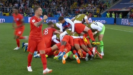 VIDEO: Kutukan Berakhir, Inggris Lolos ke Perempat Final
