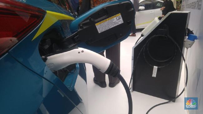 Bus dan Mobil Listrik Dapat Insentif, Tapi Syaratnya Ini