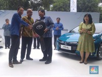 Mimpi Mobil Listrik Jokowi dan Perpres yang Tak Kunjung Jadi