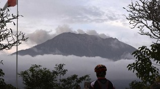 BPBD Bali: Hujan Hambat Sebaran Abu Erupsi Gunung Agung