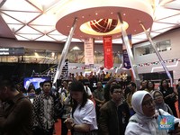 IHSG Terbebani Pelemahan Rupiah, Cermati Aksi Emiten Berikut