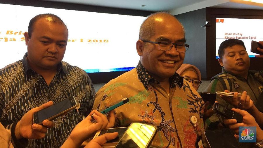 Amien Sunaryadi resmi pensiun dari jabatannya sebagai Kepala Satuan Kerja Khusus Pelaksana Kegiatan Usaha Hulu Minyak dan Gas Bumi (SKK Migas).