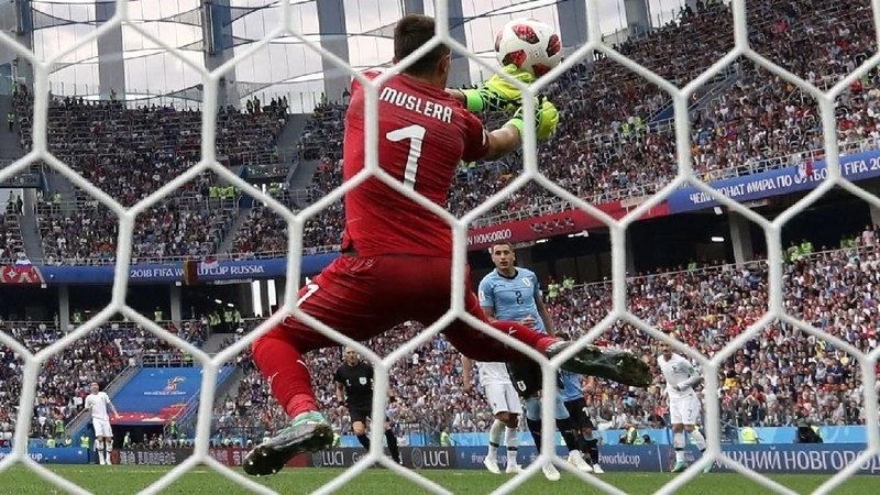 Raphael Varane dan Antoine Griezmann menjadi pahlawan kemenangan Prancis.