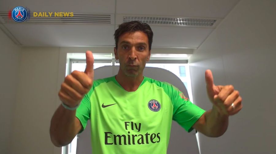 Buffon resmi meninggalkan Juventus.