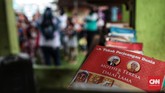 Dimulai pada tahun 2017 para pejuang pendidikan dari komunitas mahasiswa mengembangkan taman bacaan menjadi program pendidikan swadaya masyarakat tanpa donasi, dukungan dari pemprov Tangsel hanya sebatas memfasilitasi tempat dan ornamen taman bermain untuk anak-anak. CNN Indonesia/Andry Novelino