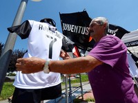 <i>Scudetto</i> di Depan Mata, Saham Juventus Reli 4 Hari
