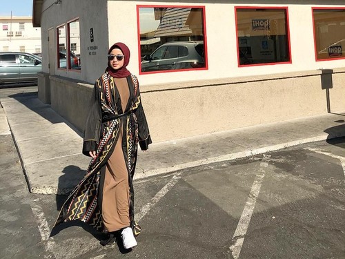 Berhijab di Amerika, Chacha Frederica Tak Sangka Dapat Perlakuan Ini Berhijab di Amerika, Chacha Frederica Tak Sangka Dapat Perlakuan Ini