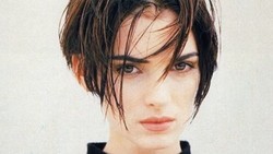 Winona Ryder Kesal Para Bintang Muda Apatis ke Film Klasik