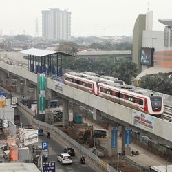 Pemerintah Bahas Proyek LRT di Medan, Bandung dan Surabaya