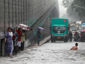 Video: Banjir dan Longsor Terjang Taiwan, 4 Tewas-Ribuan Dievakuasi