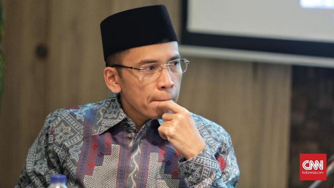 Politik Kutu Loncat TGB, dari Kader PBB Hingga Jadi 'Jokower'
