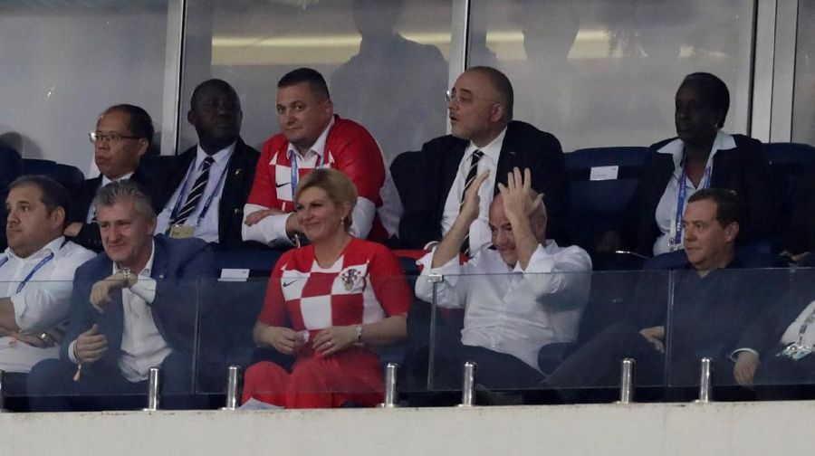 Kolinda tetap melajutkan tugas penting saat timnas Kroasia melawan Inggris.