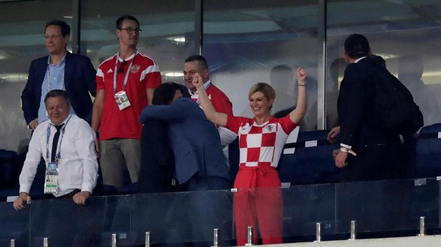 Kolinda tetap melajutkan tugas penting saat timnas Kroasia melawan Inggris.