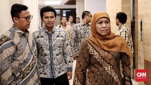 Khofifah-Emil Hingga Mantan Kapolri Jenguk Ani Yudhoyono