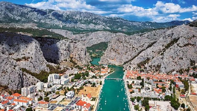 Benua Eropa di Ambang <i>Overtourism</i>