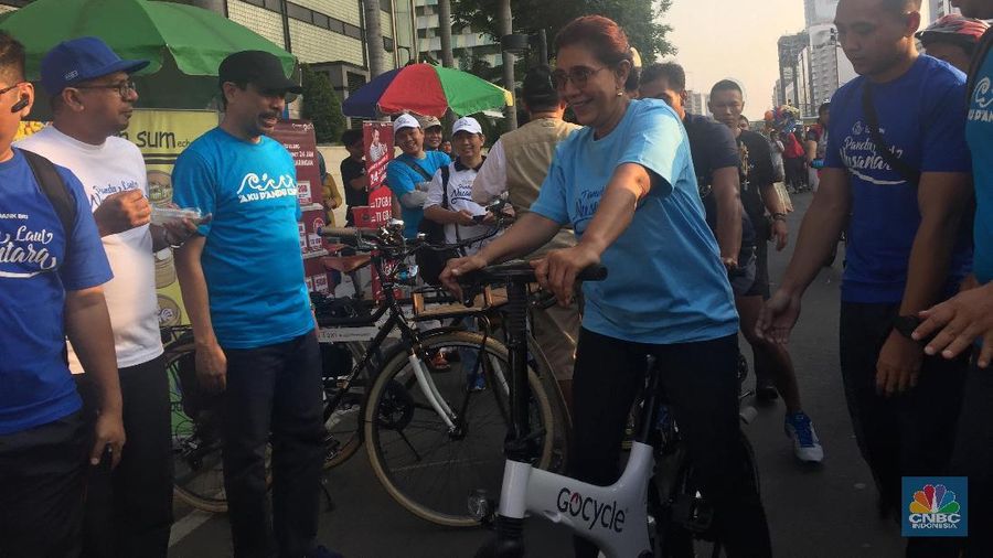 Menteri Susi meluncurkan Pandu Laut Nusantara sebagai wadah bersama untuk para pemerhati laut, baik dari mulai penyelam hingga asosiasi para pecinta laut.