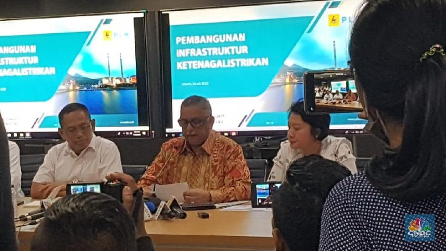 Sofyan Basir menjelaskan perihal penggeledahan yang dilakukan KPK di rumah pribadinya.