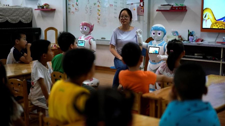 IPal adalah robot humanoid terbaru yang akan dipasarkan untuk penggunaan keluarga untuk mendampingi anak-anak.