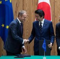 Eropa & Jepang Bersatu Lawan Aksi Perang Dagang Trump