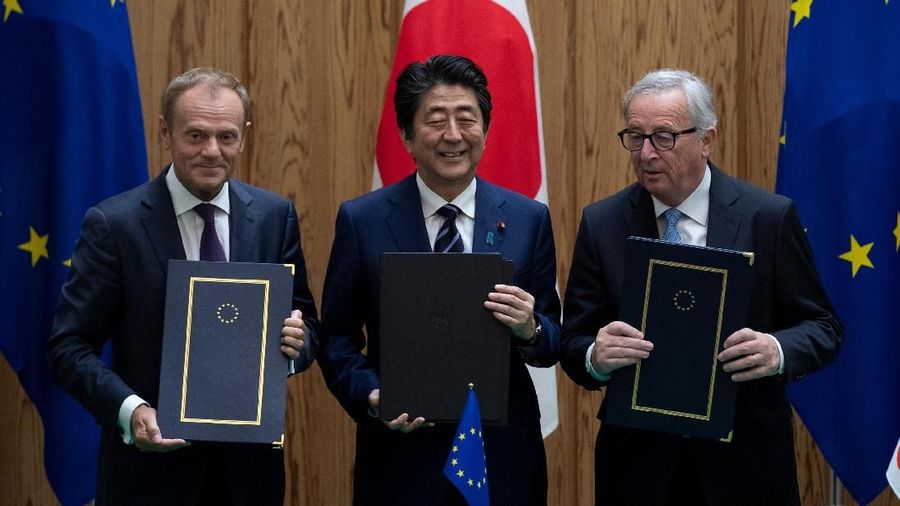 Bank sentral Jepang merevisi kembali perkiraan inflasi tahun fiskal 2018 pada Rabu (31/10/2018).