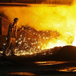 Bersiap, Harga Timah Dekati Rekor Baru!