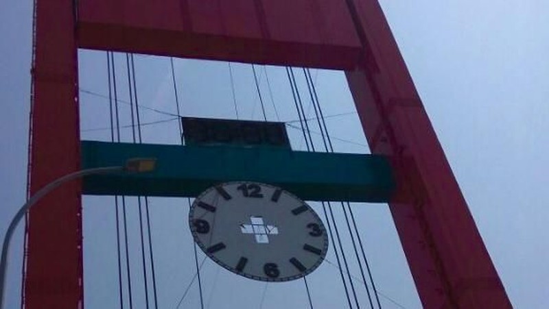 Rehabilitasi Jembatan Ampera akan rampung seluruhnya pada November 2018 dengan nilai kontrak sebesar Rp 17,7 miliar.