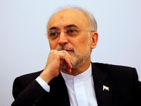 Trump Batalkan Perjanjian, Iran Bangun Fasilitas Nuklir Baru