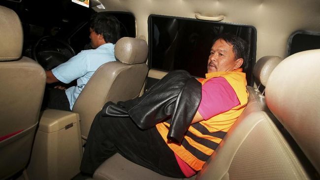 KPK Titipkan Bupati Nonaktif Labuhanbatu ke Rutan Medan