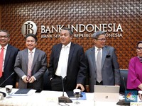 Menanti RDG BI, Asing Buru Saham Perbankan Rp 370 M