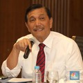 Sua Menlu China yang Sudah Divaksin, Luhut: Kita Kayak Alien!