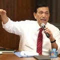 Lagi, Luhut Minta Penenggelaman Kapal A la Susi Dihentikan!