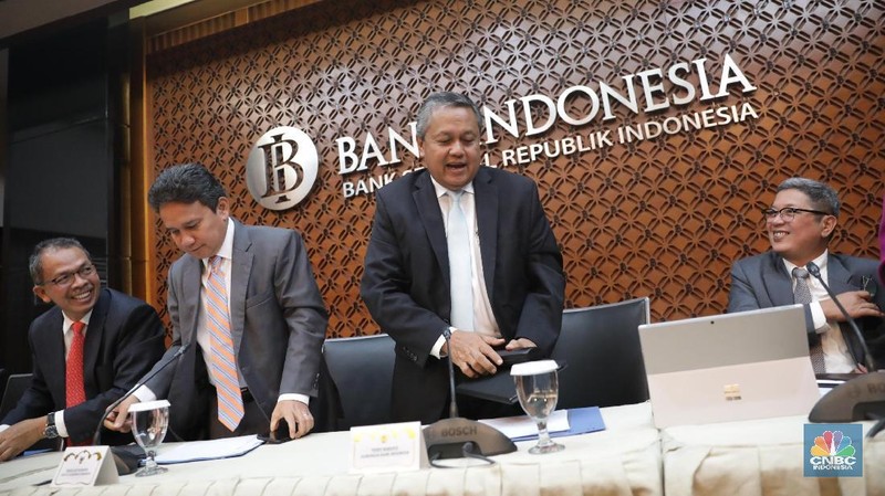 RDG BI memutuskan untuk mempertahankan BI 7-Day Reverse Repo Rate di 5,25%, suku bunga Deposit Facility tetap sebesar 4,50%.