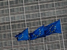 EU Sepakati Paket UU Iklim, Mobil BBM 'Dibunuh' Pelan-Pelan