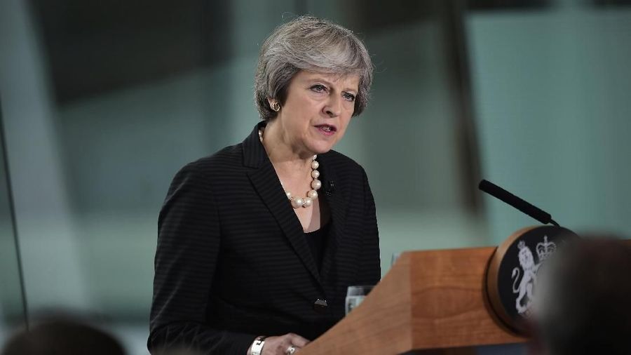 Perdana Menteri Inggris Theresa May telah menerima 16 surat pengunduran diri dari para menteri anggota kabinetnya.
