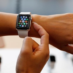 Persaingan Ketat, Apple Watch Terancam Tak Laku?