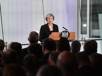 PM Inggris Ngotot Perjuangkan Rancangan Brexit di Parlemen