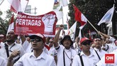 FSPPB menyatakan akuisisi Pertagas itu bertentangan dengan UU Nomor 40 Tahun 2007 tentang Perseroan Terbatas, di mana perbuatan hukum dalam proses penggabungan atau pengambilalihan perseroan wajib memperhatikan kepentingan karyawan yakni aspirasi para pekerja itu sendiri. (CNN Indonesia/ Hesti Rika)
